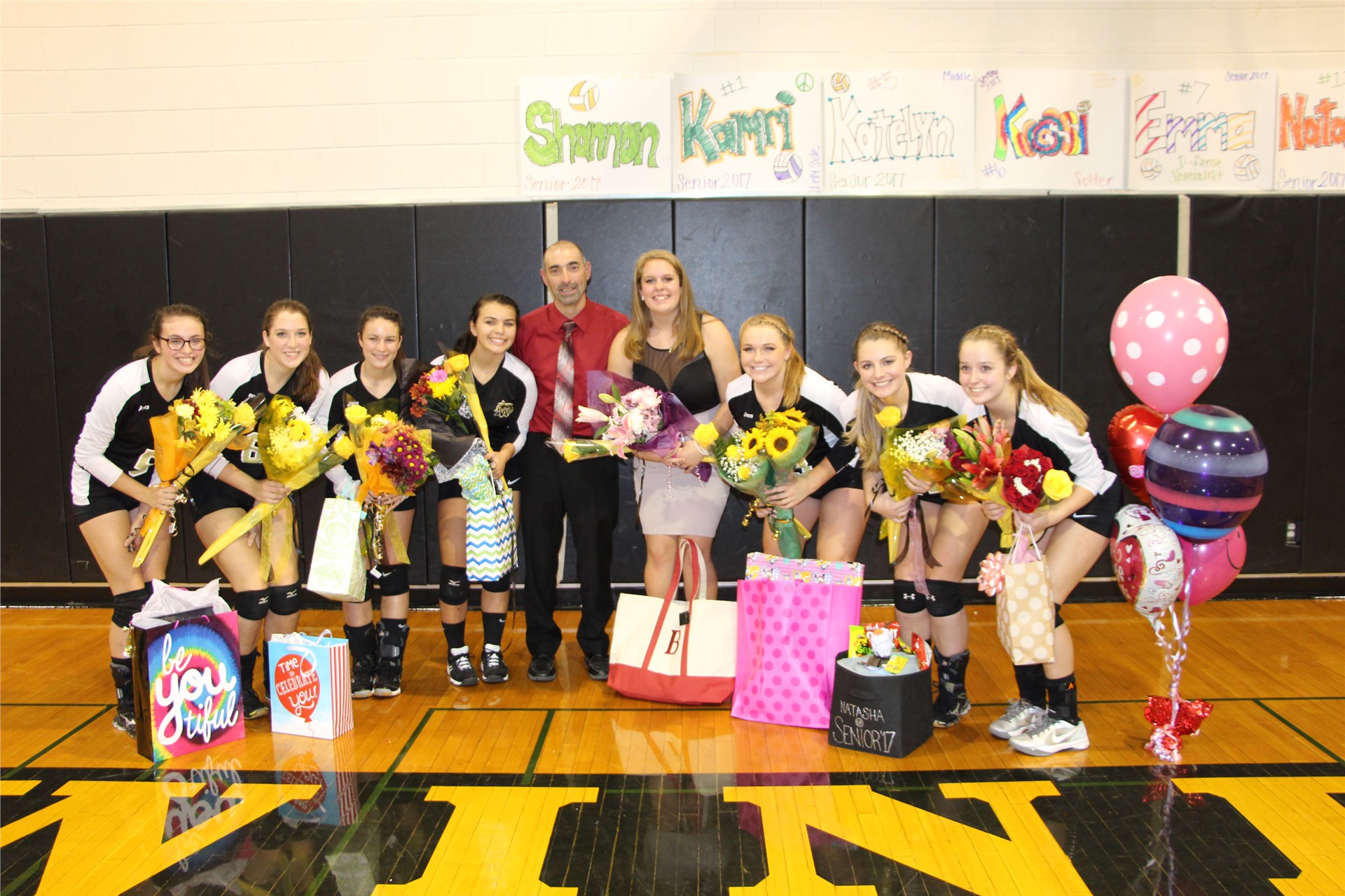 Volleyball Seniors